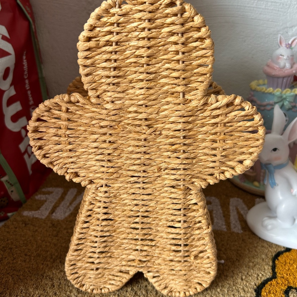 Woven Gingerbread Man Basket